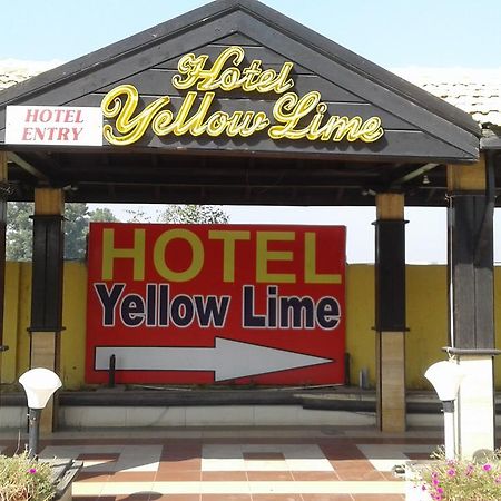 Hotel Yellow Lime Amhedabad Dış mekan fotoğraf