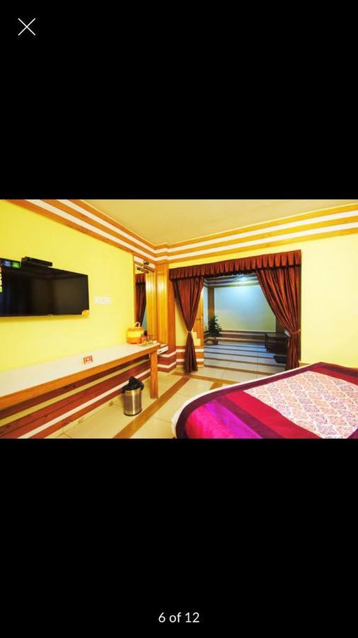 Hotel Yellow Lime Amhedabad Dış mekan fotoğraf